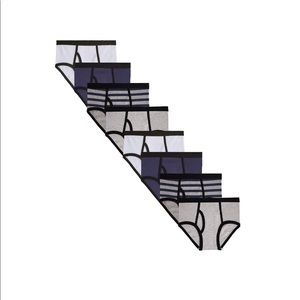 Mallary by Matthew boys briefs - Size Large (8-10)